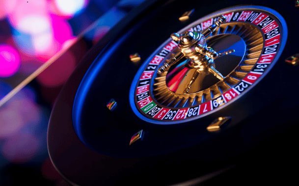 Live casino dealer game interface shown on mobile at ph799 login game lobby